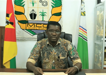 Araújo makes good on warnings to sue police deputy commander